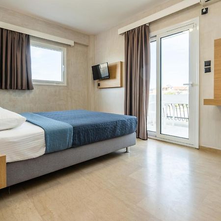 Bemyguest Comfort Zefyros Néoi Póroi Eksteriør bilde